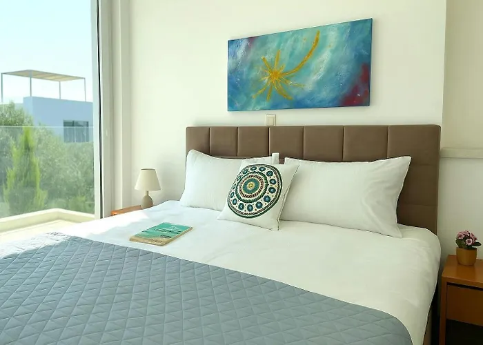 Villa Too Coool Milos Lifestyle