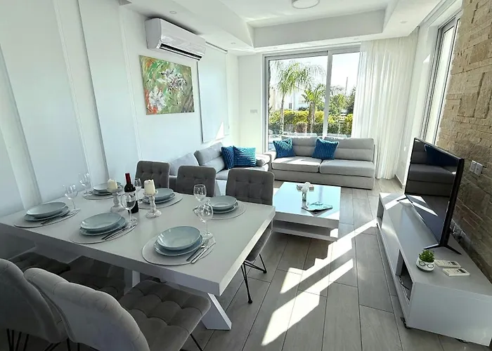 Villa Too Coool Milos Lifestyle *