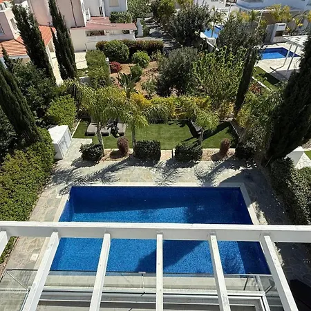 וילה Too Coool Milos Lifestyle *